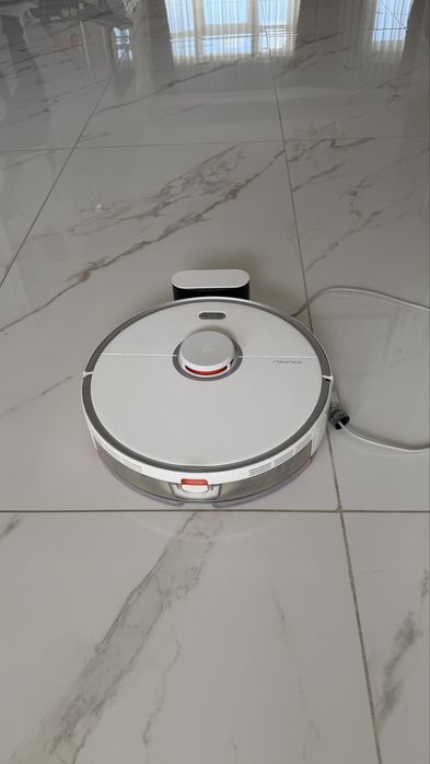 Robot curatenie Roborock s5 max