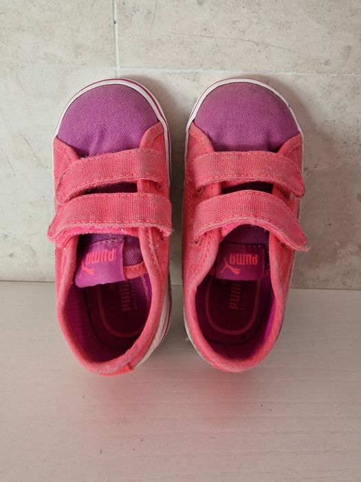 Обувки за малки госпожички