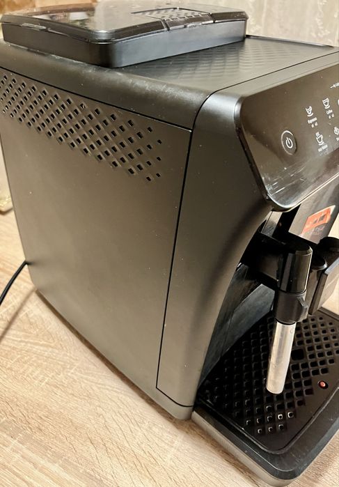 Espressor automat Philips LatteGo Plus Garantie