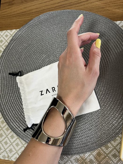 Стоманена гривна Zarena