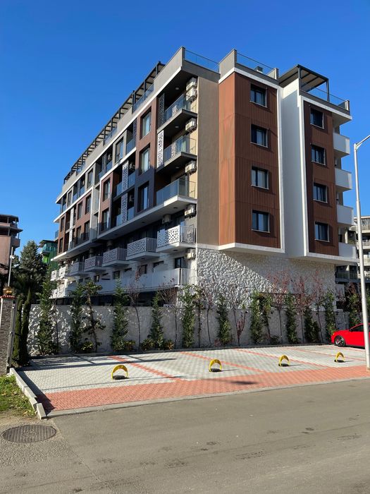 Продавам двустаен апартамент 63 кв.м. Sweet Home 9.