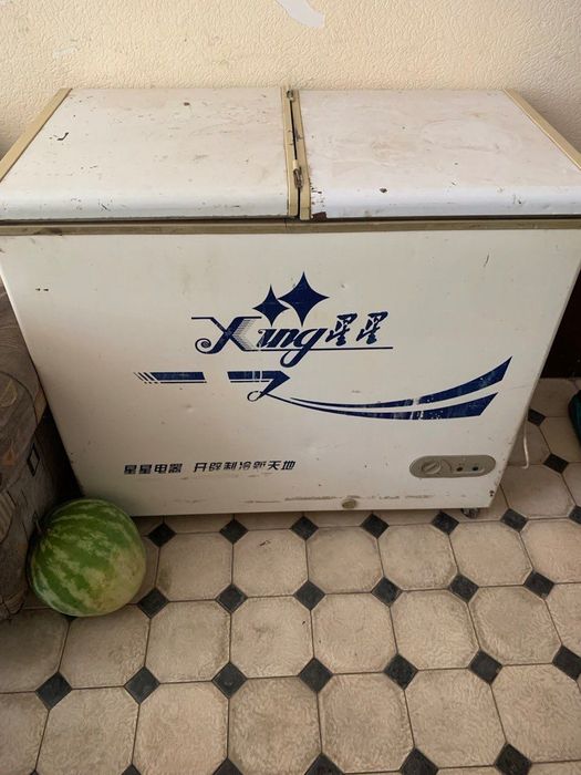Холодильник китайский б/у