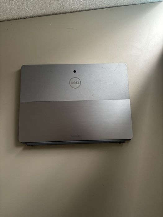 Laptop Dell 2 in 1 (Laptop și tableta) • Windows 11• Procesor i5• 256 Gb• Touch Screen • Usb C