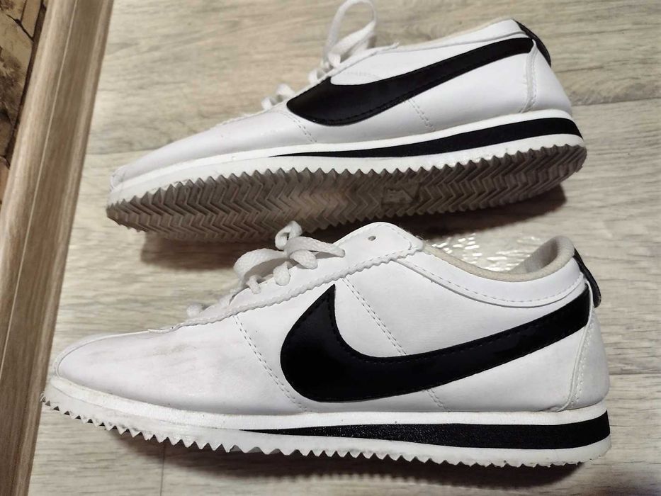 NIKE Classic Cortez Leather №40 бели