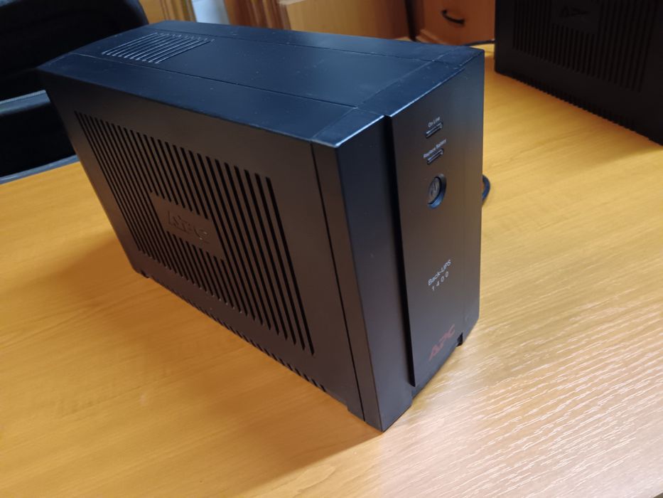 Ups apc back ups 1400 ,baterie noua