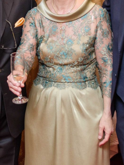 rochie ocazie satin si dantela