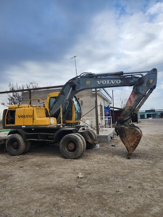 Экскаватор волво 130