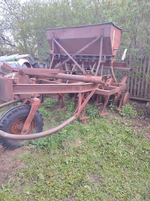 ПРОДАМ сеялки СТС-2.1