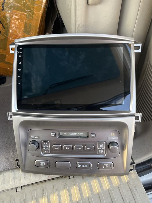 Продам магнитолу на ленд крузер 100