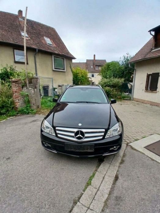 MERCEDES-BENZ C-Class 2010 — imagine 1