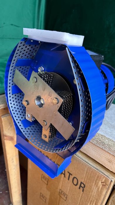 Зернодробилка Бизон 1