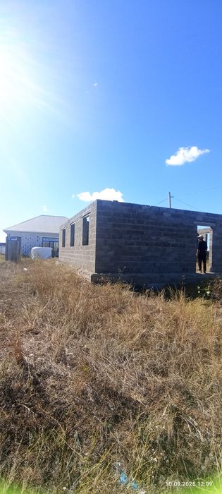 Дом недостроенный