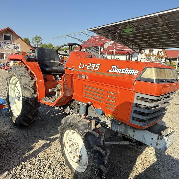 Tractor Japonez Kubota L1-235 DT Tractoare Japoneze