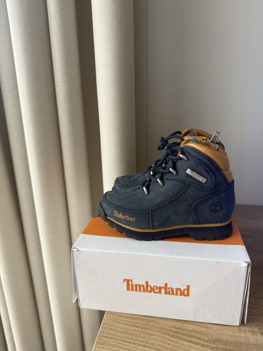 Чисто нови детски зимни боти Timberland, размер 26
