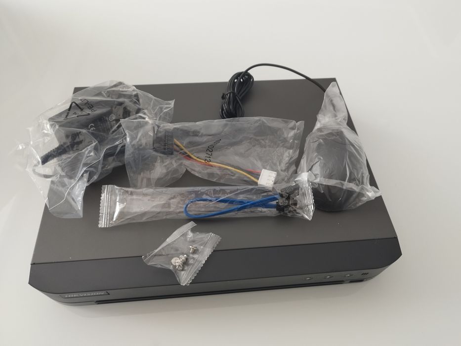 DVR ids-7216hqhi-m1/fa