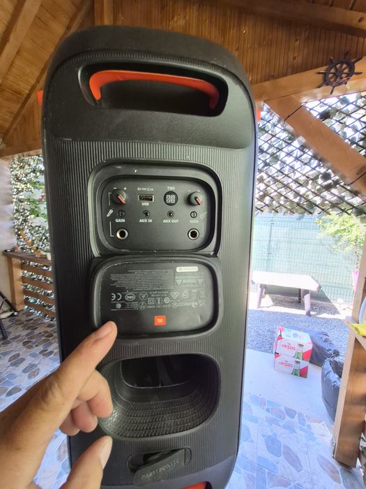 Jbl Partybox 110 cu stativ