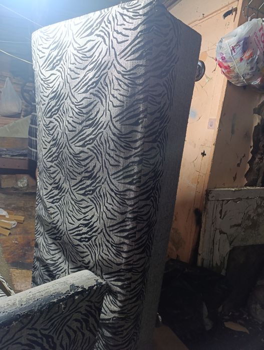 Отдам диван в хорошем состоянии