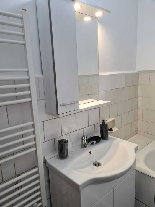 Inchiriez apartament cu doua camere city mall