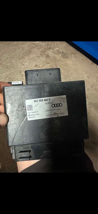 Модул стабилизатор на напрежение ауди / audi 8K0 959 663