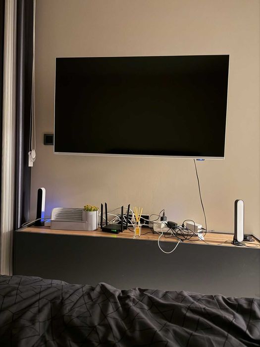 Philips HUE Play 2 броя+Bridge+Dimmer