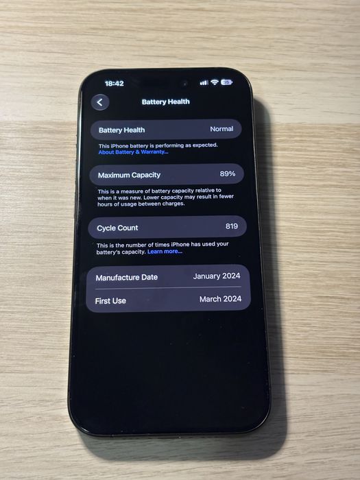 Apple iPhone 15 Pro 256 GB SUA + accesorii