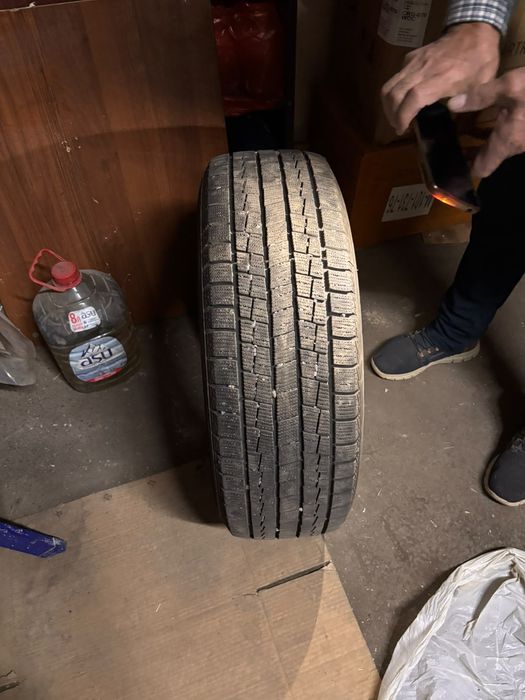 Шины зимние Goform 215/60R17