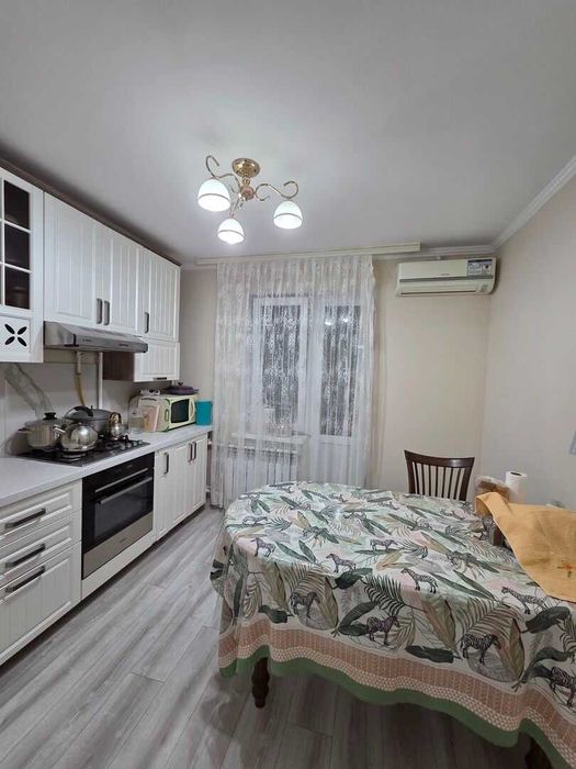 Продается 3комнатная квартира , 8мкр