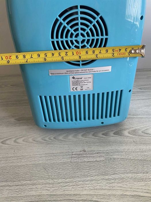 Преносим мини охладител Cristal 6 L