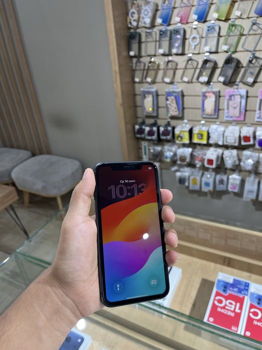 iPhone 11 Black 64GB 100%