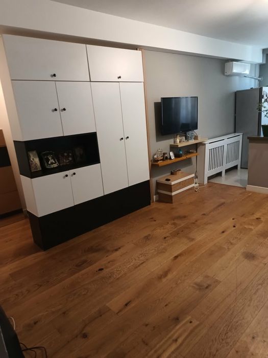 Închiriez apartament cu  2 camere in cartierul latin