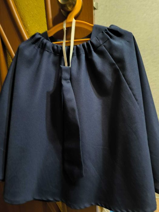 Продам школьный костюм для девочки 12-14 лет