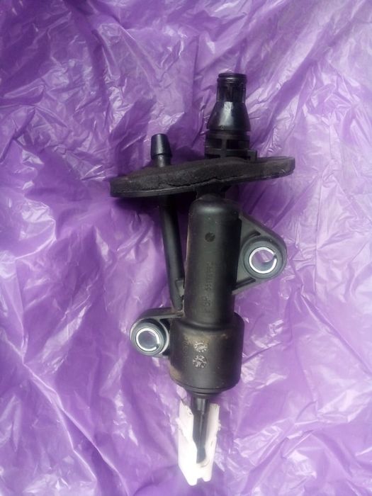 Цилиндр сцепления Opel Corsa