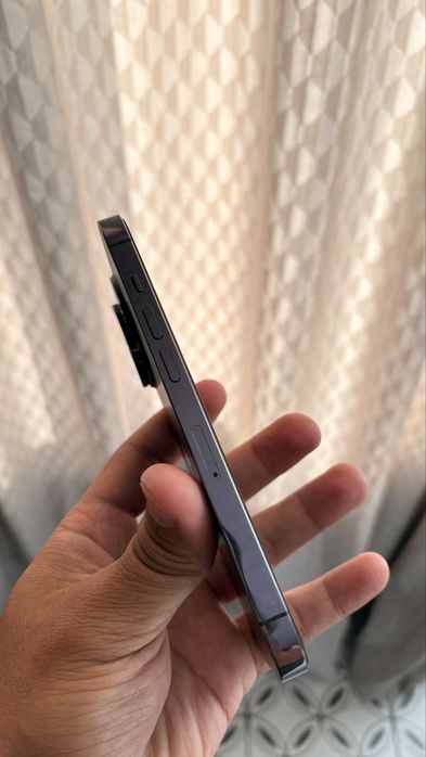 продам iphone 14 pro