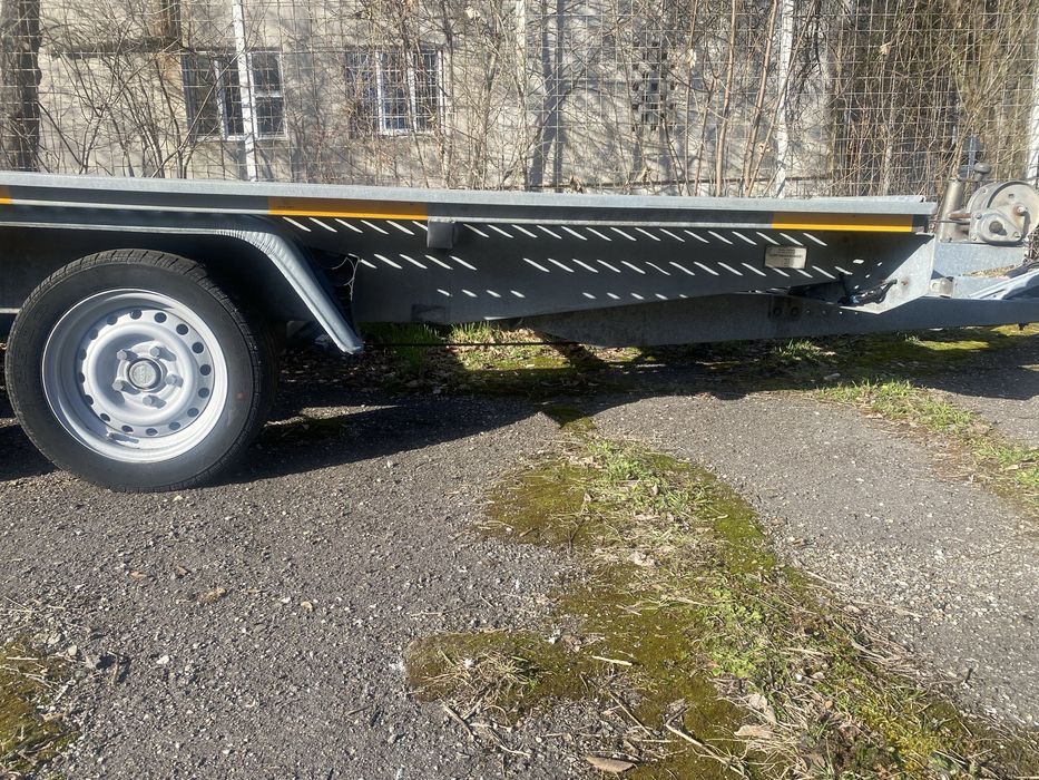 Platforma robusta 2700 kg, an 2019,unic proprietar, putin folosita