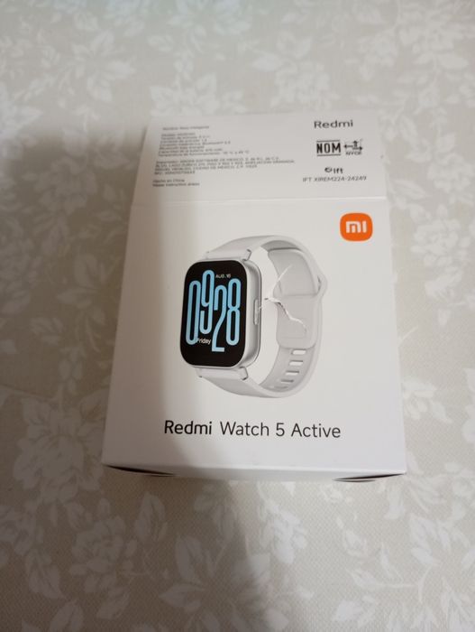 Продам срочно смарт часы Redmi Watch 5