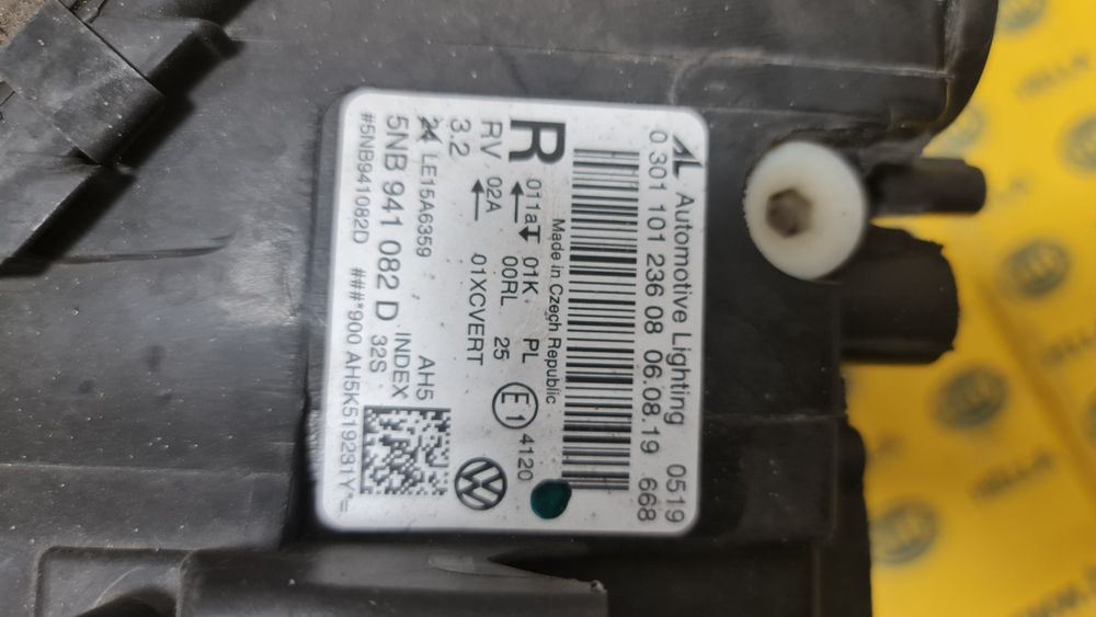 Far full led dreapta VW Tiguan 2 5n 5NB941082D avariat spart