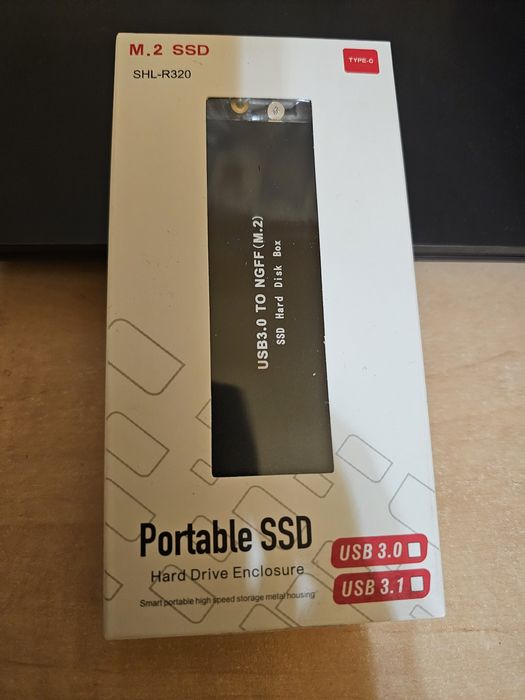 Vând Rack Extern SSD M.2, USB 3.0