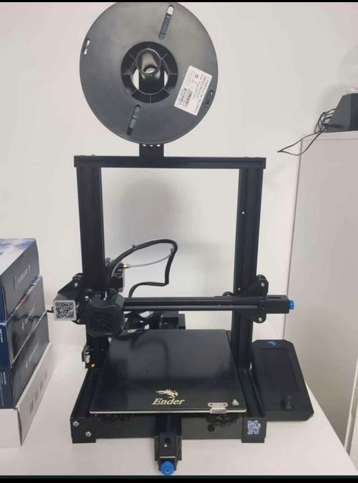 Imprimanta 3d creality ender 3 v2
