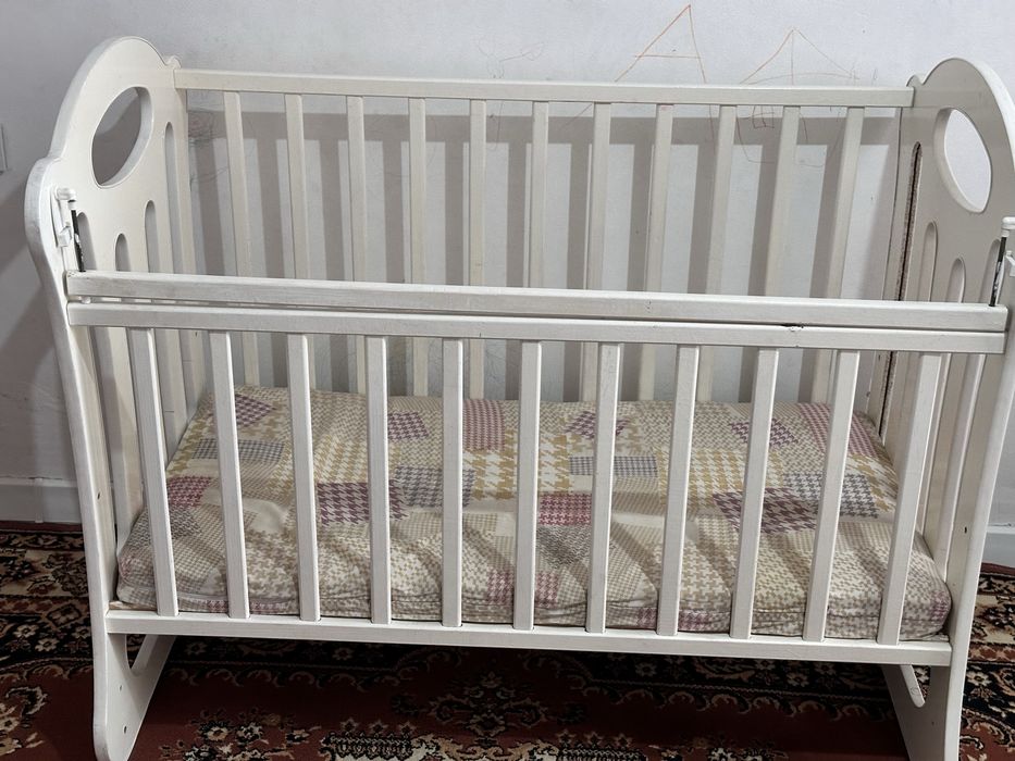 Манеж детский, с матрасом