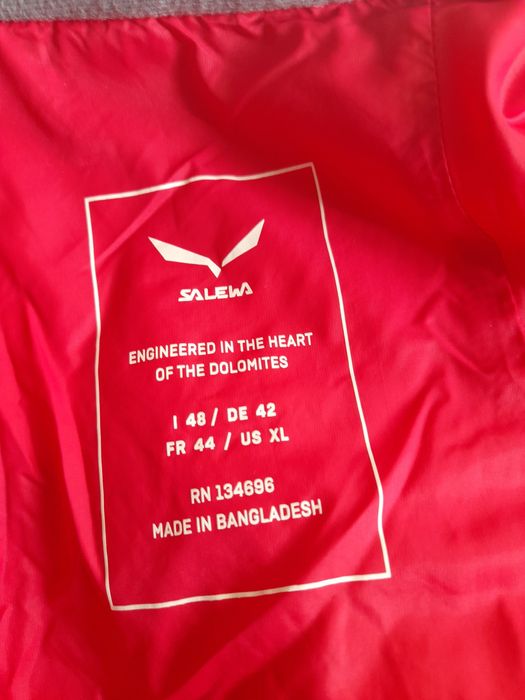 SALEWA дамско яке XL размер.