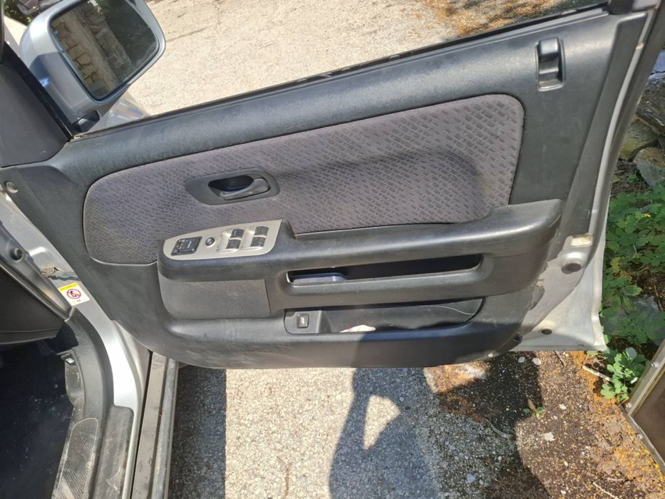 Honda cr-v 2.0i автомат САМО НА ЧАСТИ