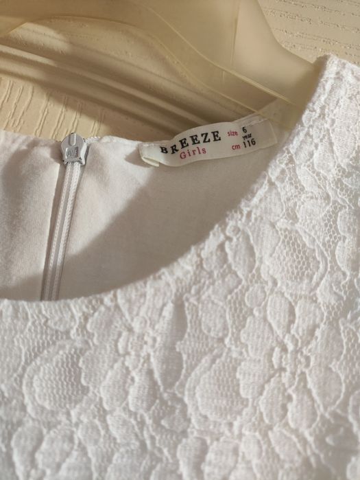 Детска рокля бяла празнична