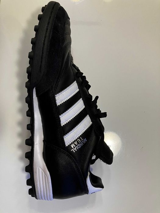 adidas MUNDIAL TEAM стоножки 43 1/3, UK 9