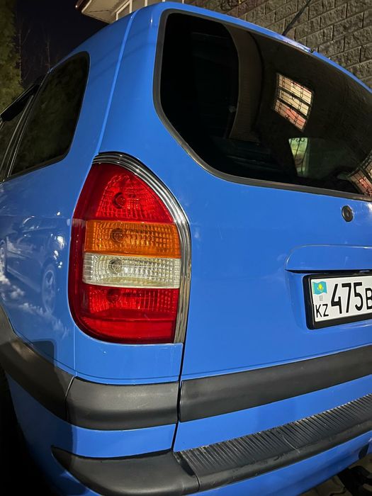 Фонари фары Зафира