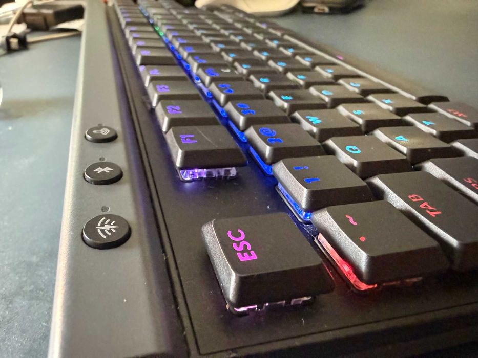 Tastatura Mecanica Gaming Logitech G515 TKL, Ultraslim, Lightspeed, Wireless&Bluetooth, Negru