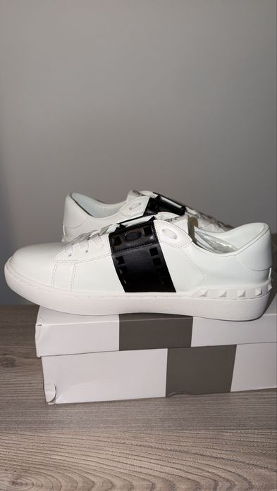 Adidasi Valentino Garavani Rockstud Premium