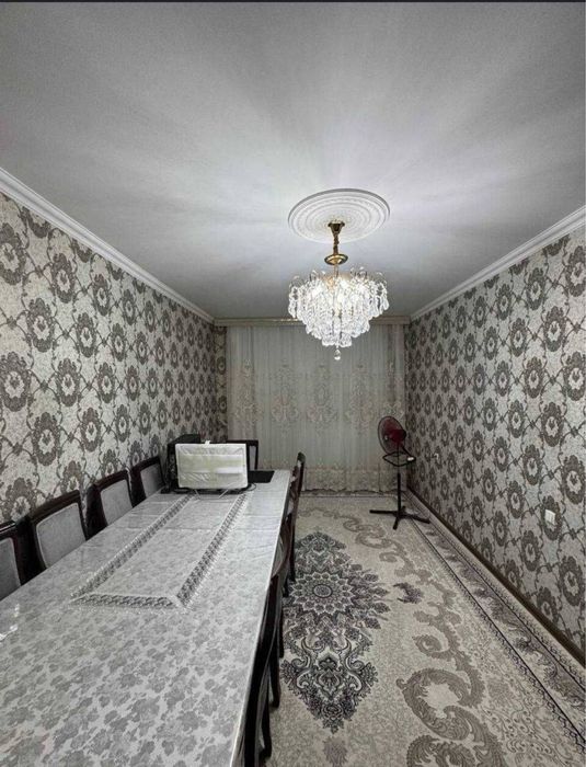 Продается 4х комнатная квартира,университет АЖОУ,Яшнабадский р-н,92м2