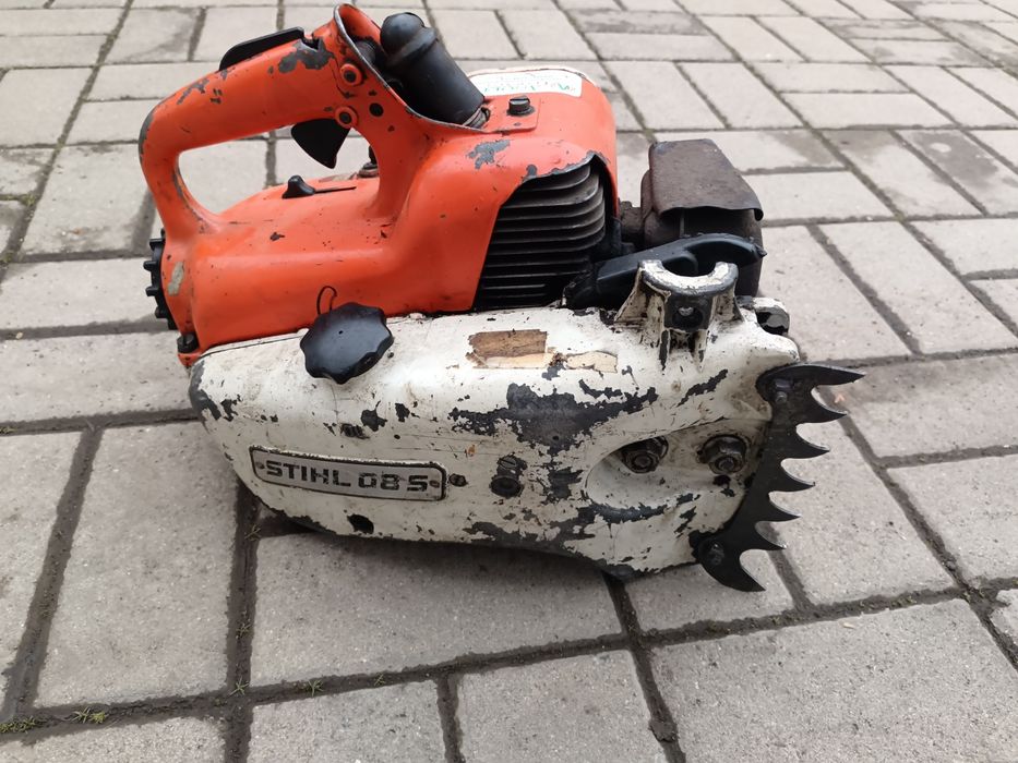 Drujbe Stihl  08S la 500 lei ambele