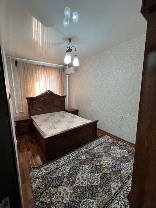 СДАЮ свою 3/8/9 квартиру, рядом с метро Ойбек.  1000$. На долгий срок.