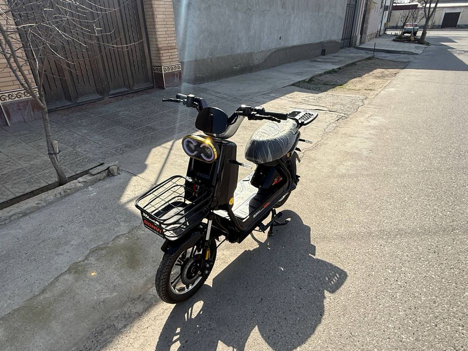 Skuter bonvi  sotiladi